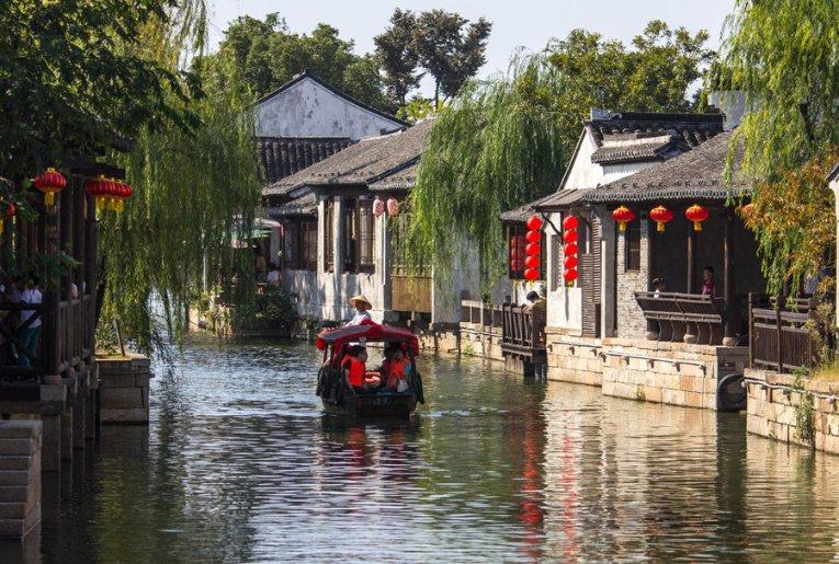 来自南方湿冷的“朵蜜”！丹东女孩小草莓下苏杭冻出高原红